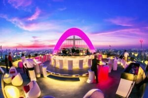 cru champagne bar2 transformed