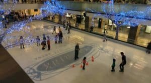 Eislaufen im Central World Einkaufszentrum