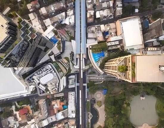 phrom phong transformed