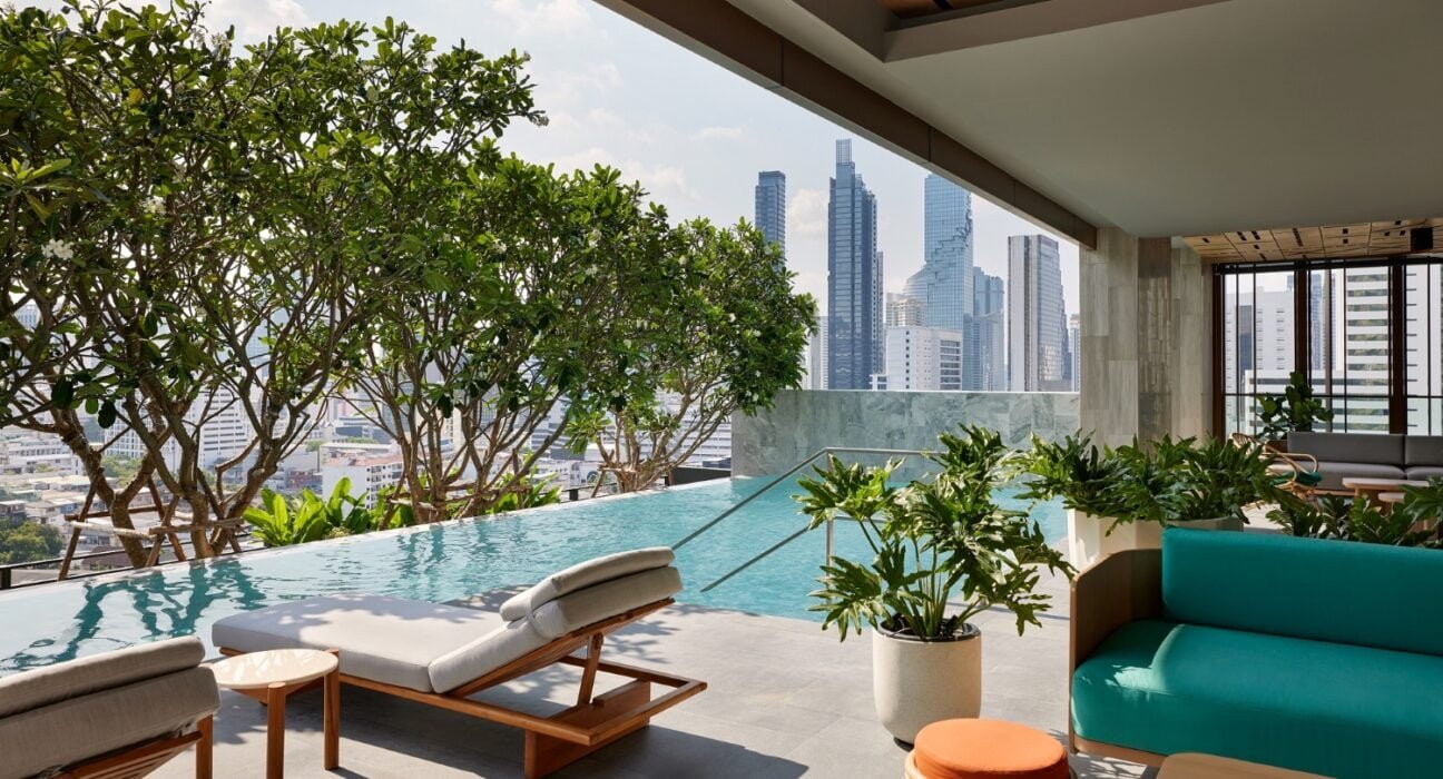 137 pillars suites rooftop bar bangkokbewertung