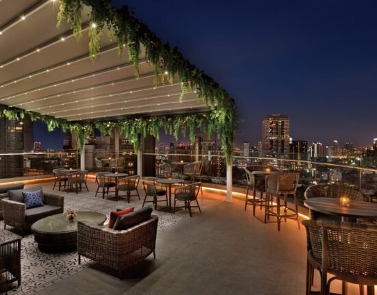aire bar | hyatt place bangkok sukhumvit
