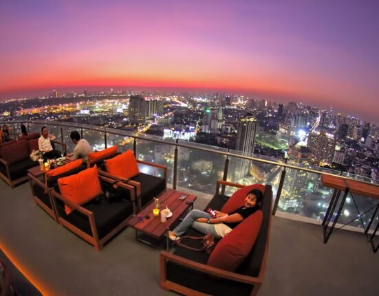 cielo rooftop skybar bangkok thailand bewertung