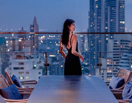 cooling tower rooftop bar im carlton hotel bangkok thailand bewertung