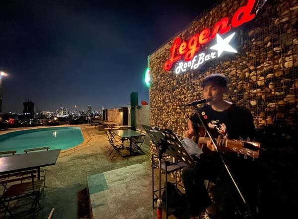legend roof bar rooftop bar in bangkok | the rooftop guide