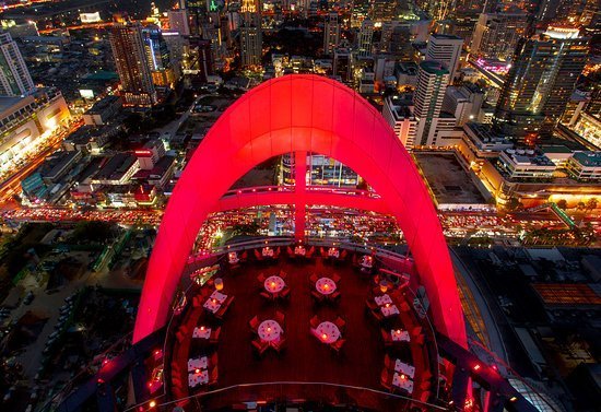 red sky rooftop bar in bangkok centara grand at central world review
