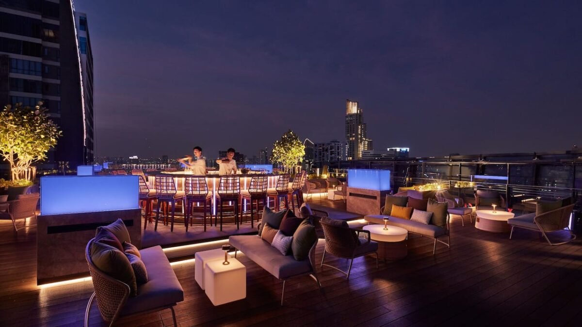 best rooftop bar with live music | spectrum lounge & bar