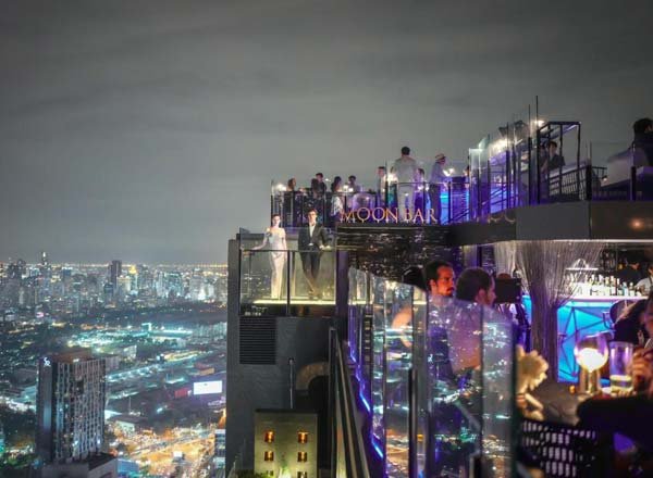 vertigo & moon bar at banyan tree rooftop bar in bangkok | the ...