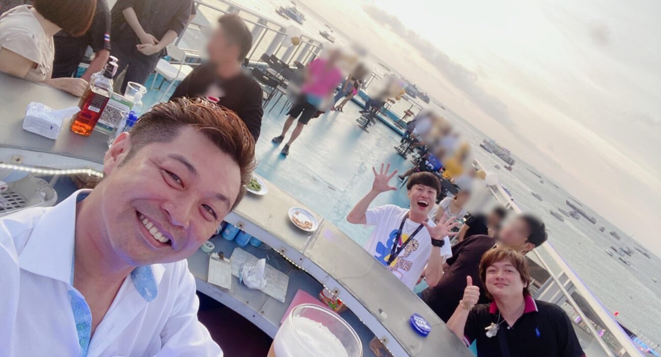 woodball pattaya roof top bar & karaoke (@woodballpattaya) / x