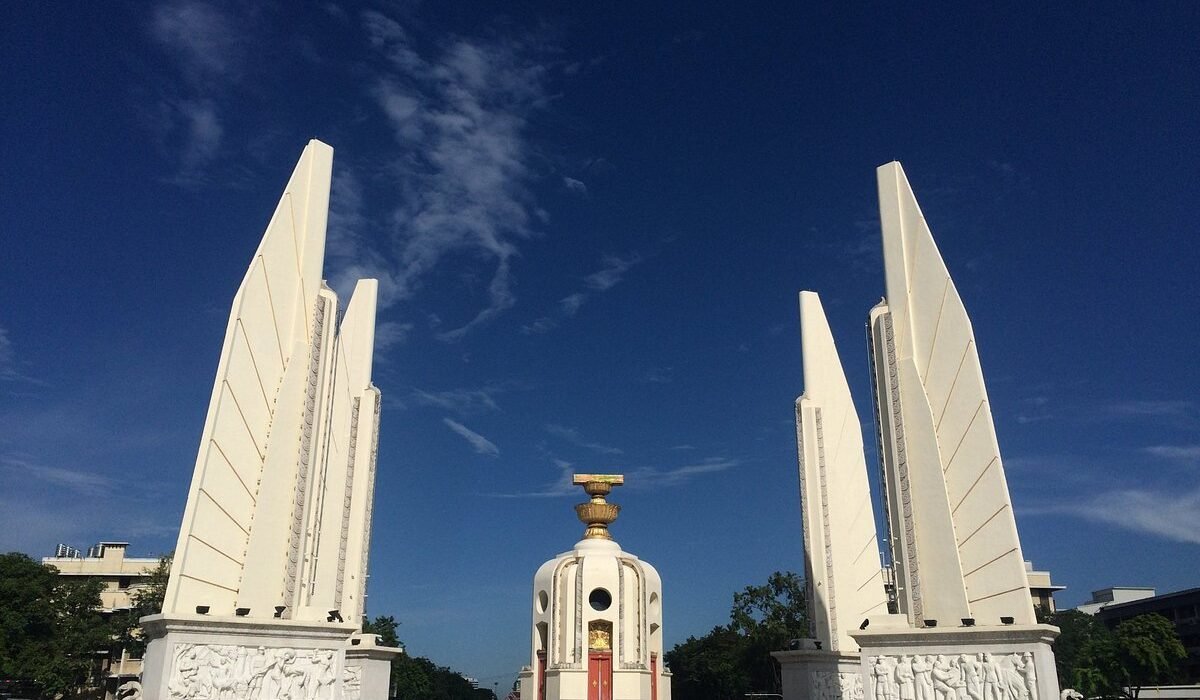 democracy monument all you need to know before you go (with photos)