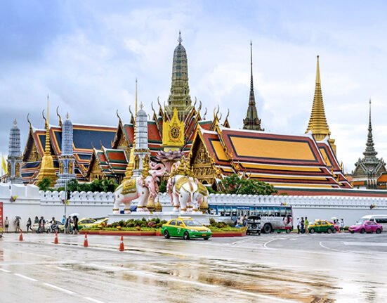 8 must do's in rattanakosin: the old town of bangkok | furamafirst