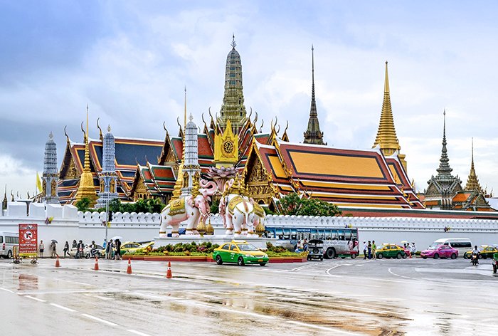 8 must do's in rattanakosin: the old town of bangkok | furamafirst