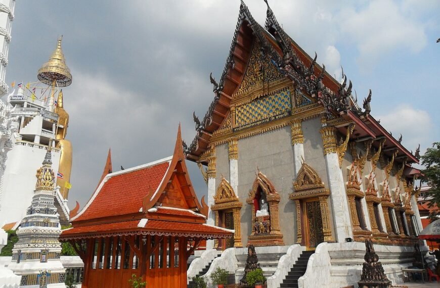 wat intharawihan wikipedia