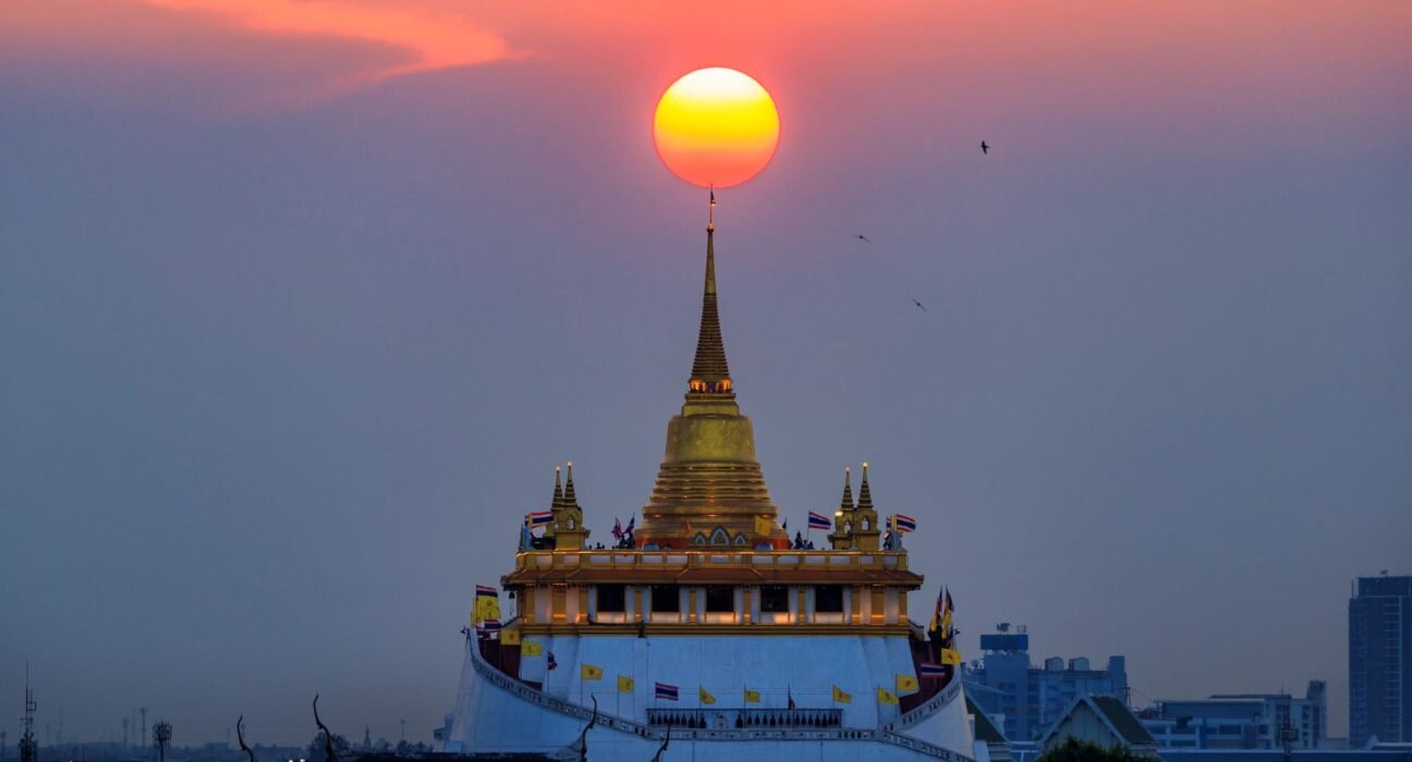 wat saket and the golden mount