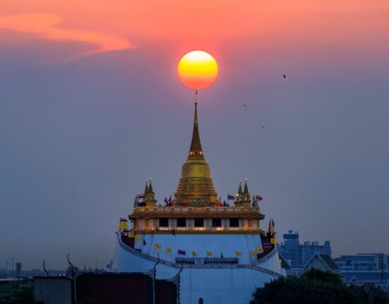 wat saket and the golden mount