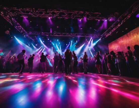 badshah club nightclub bangkok experience review 123964810