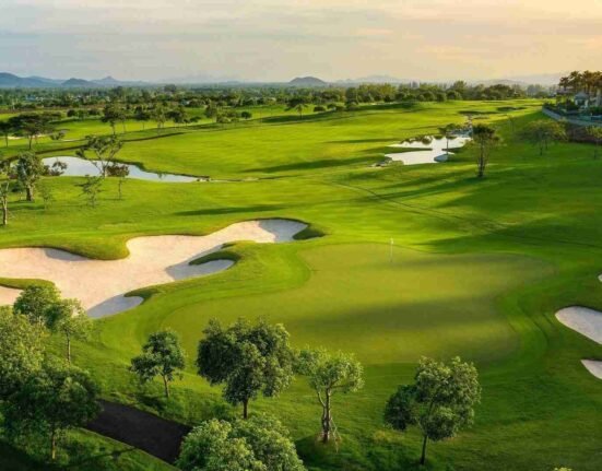 beautiful golf course in thailand featured image.jpg