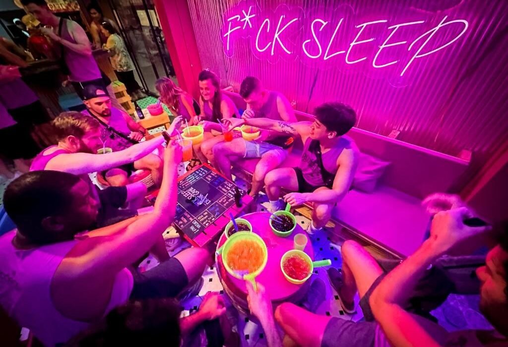 hostel slumber chiang mai, thailand booking