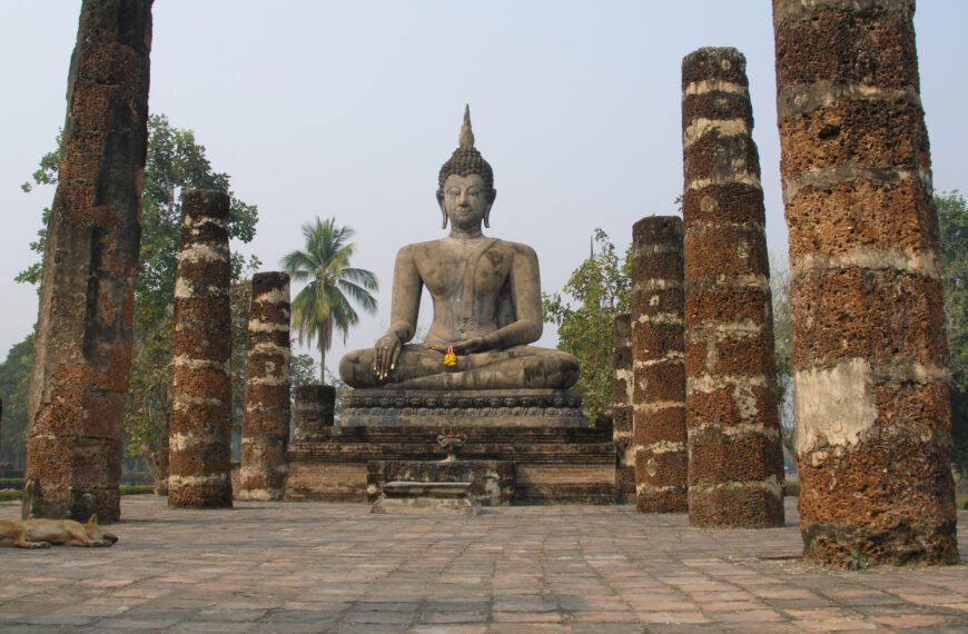 file:sukhothai, buddha, thailand