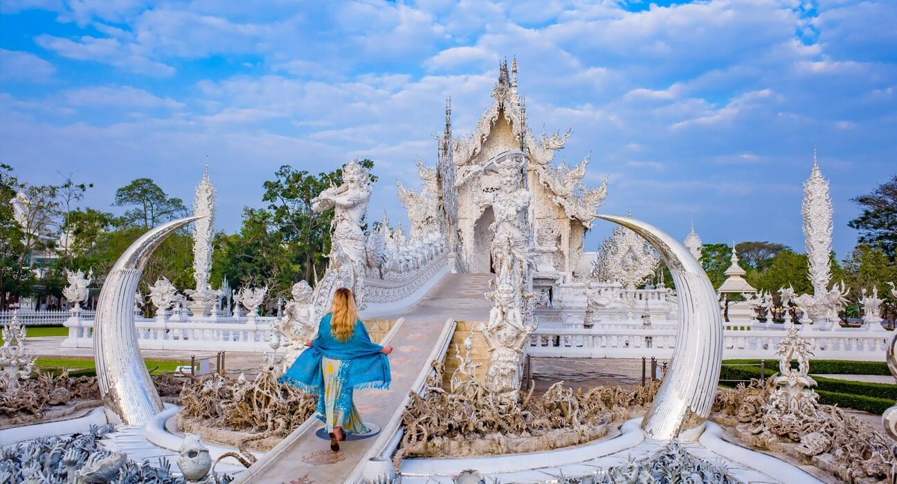11 iconic buildings and places in chiang rai discover the most ...