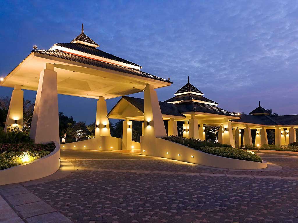 novotel chumphon beach resort and golf hotel | accor all