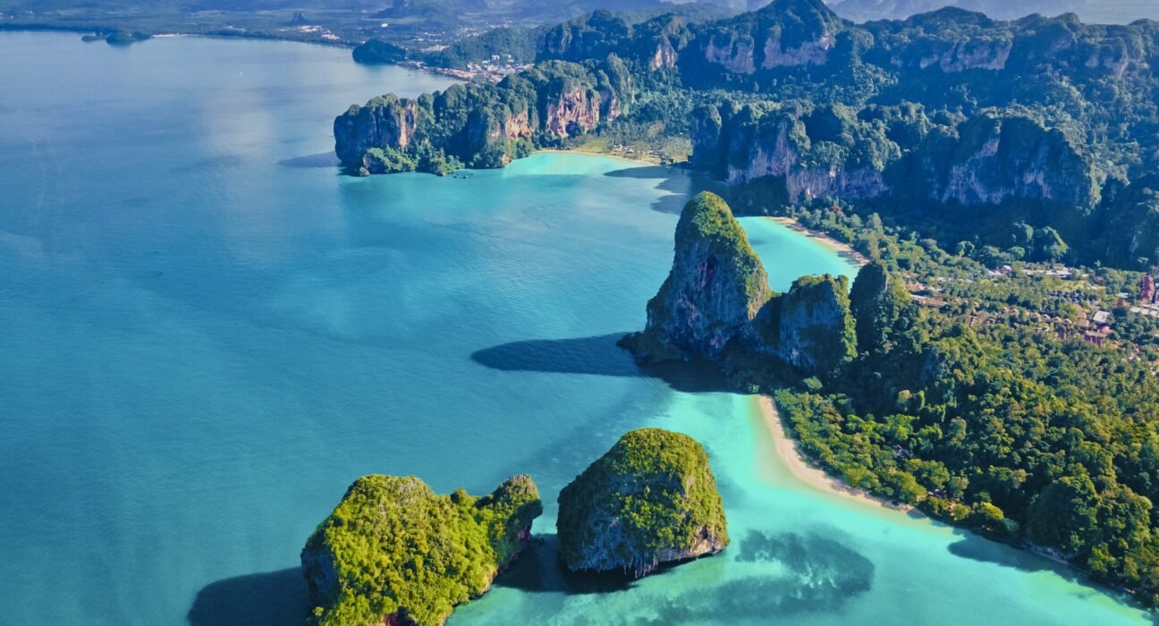 railay beach and phra nang cave | krabi boat trip