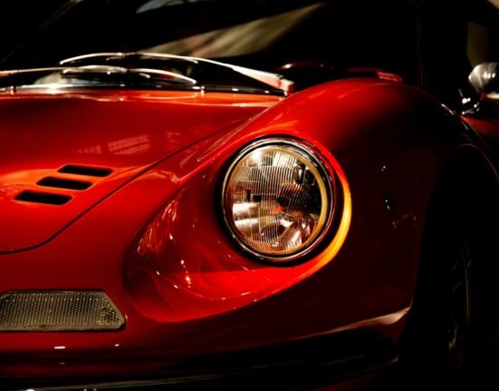 photo red Ferrari Dino Classic