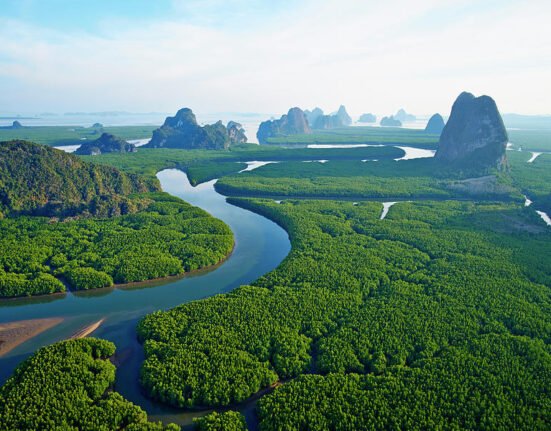 thailand, ao phang nga national parc by tuul & bruno morandi