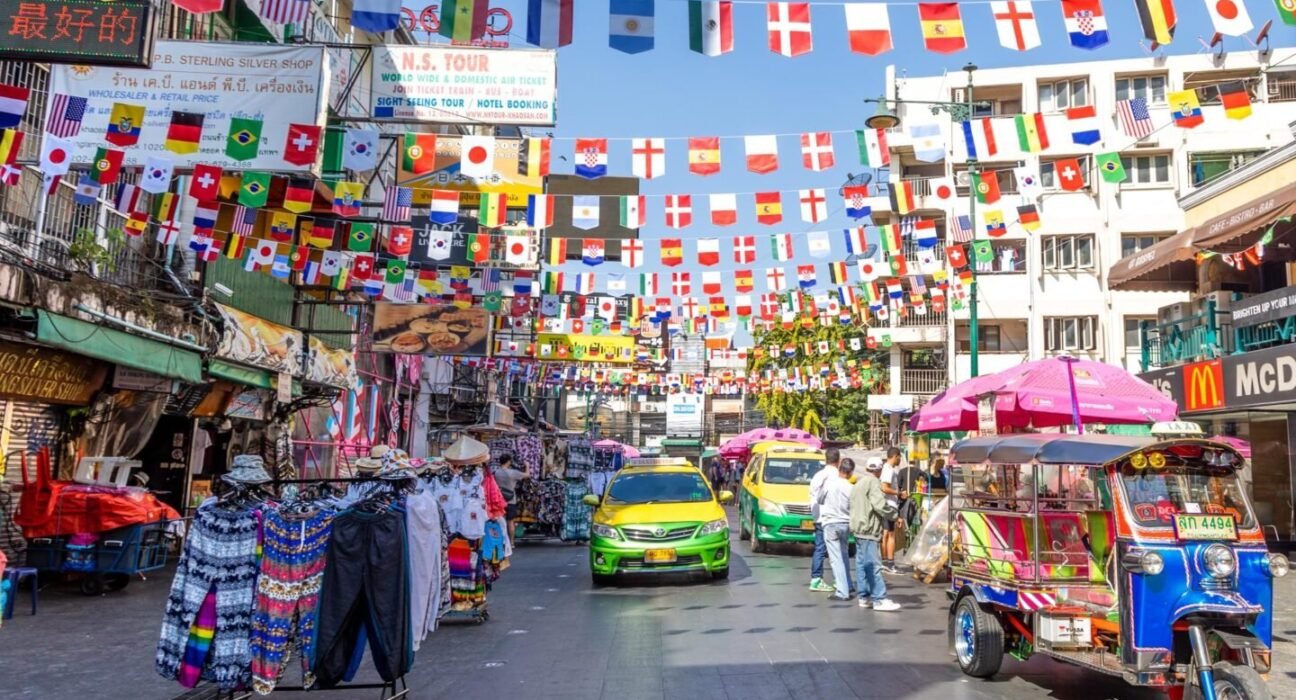 is khaosan road worth visiting? the epic bangkok party street