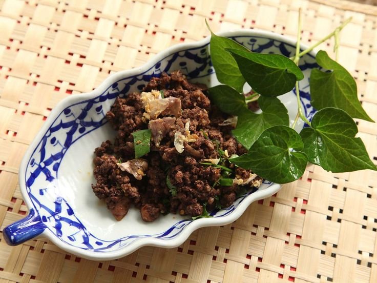 recipes from chiang mai: larb muang moo (northern thai style ...