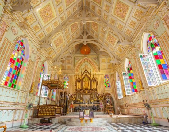 wat niwet thammaprawat | takemetour