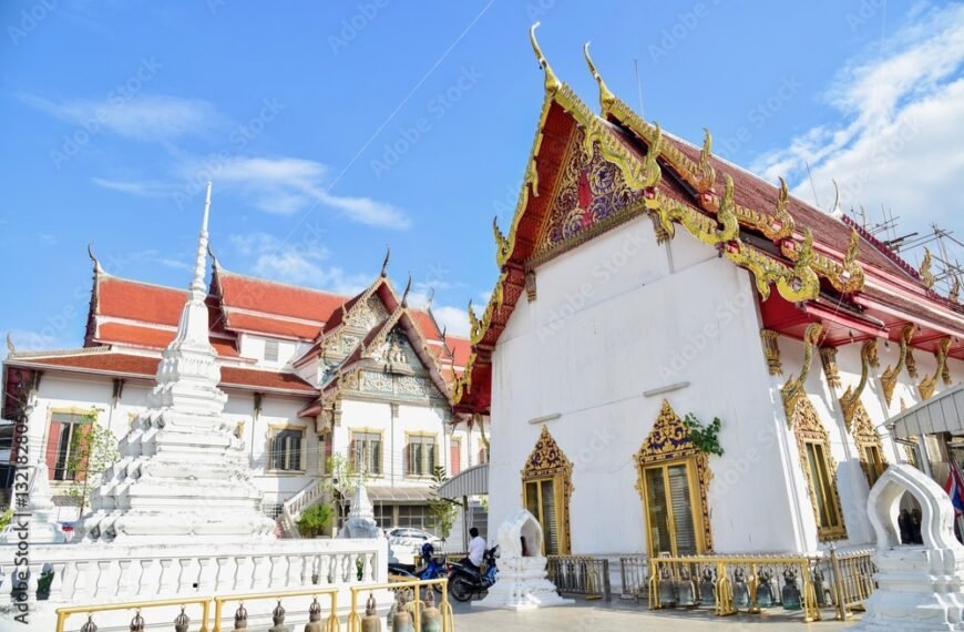wat ban laem, or known as wat phet samut worawihan, in samut ...