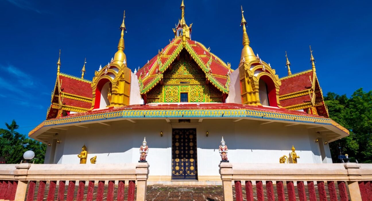 wat phra phutthabat huai tom