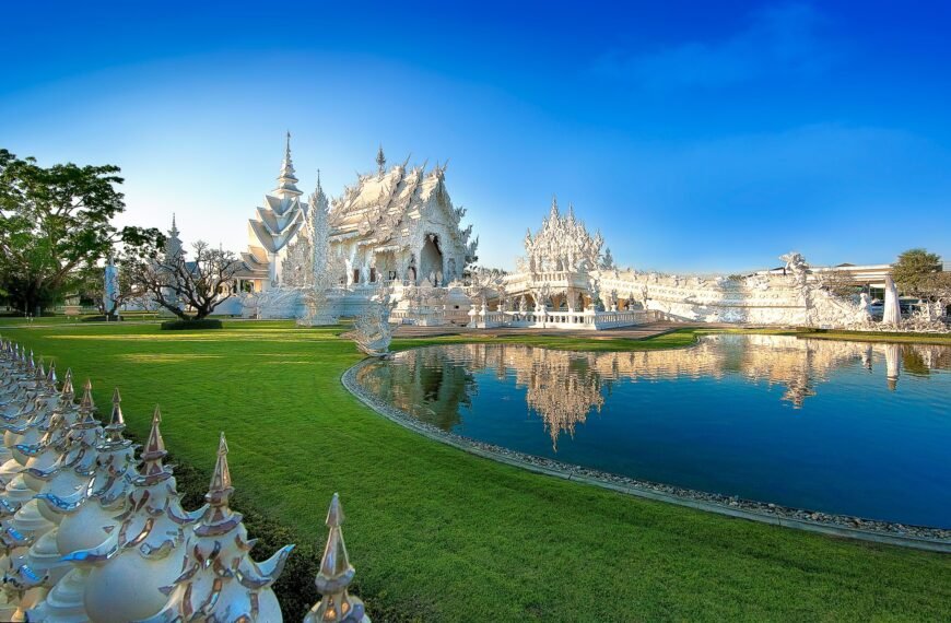 wat rong khun chiang rai & phayao amazing thailand