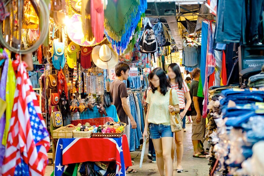 chatuchak market in bangkok bangkok weekend market – go guides