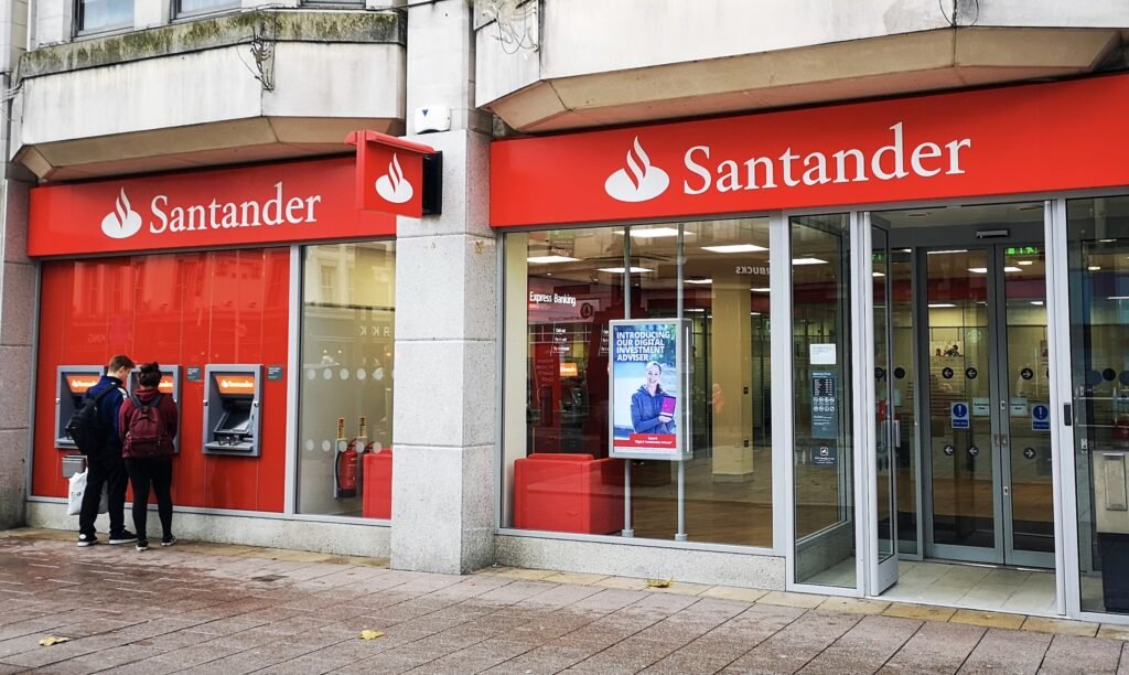 santander settles both sides of a $20 million bond trade on ...