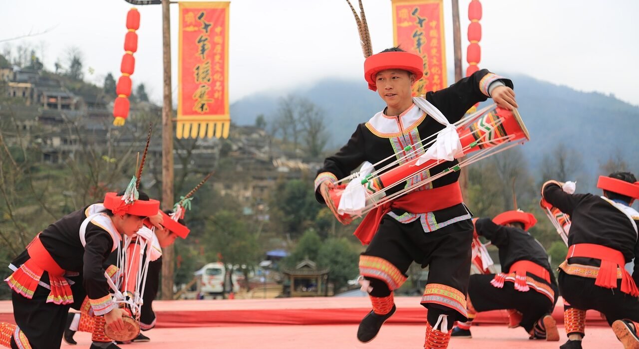 dancer, yao nationality, figure