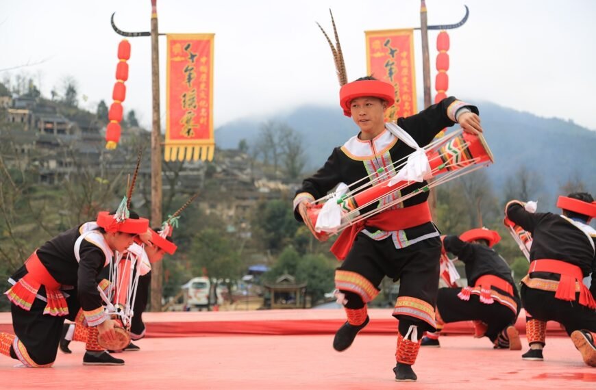 dancer, yao nationality, figure