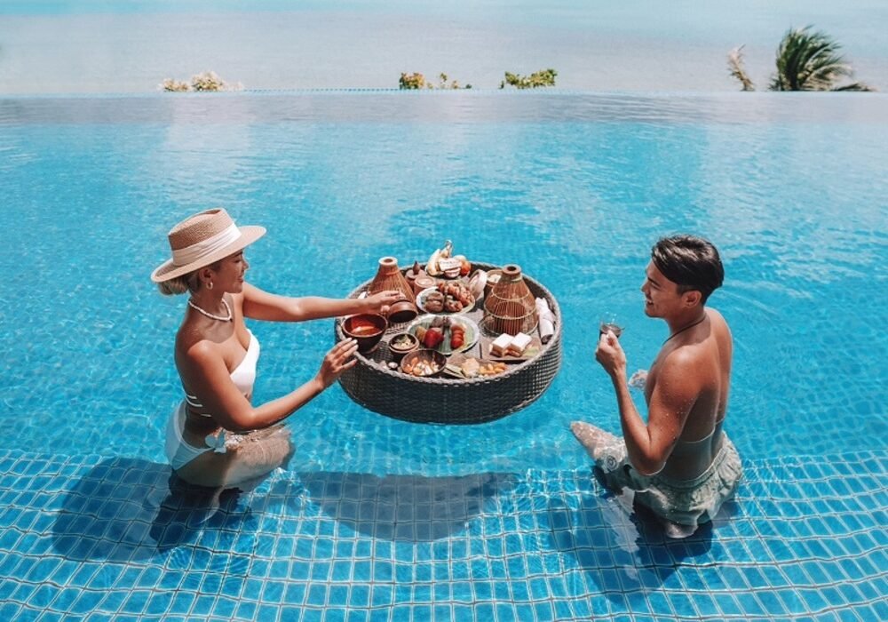 luxurious floating breakfast at conrad koh samui | hilton honors ...