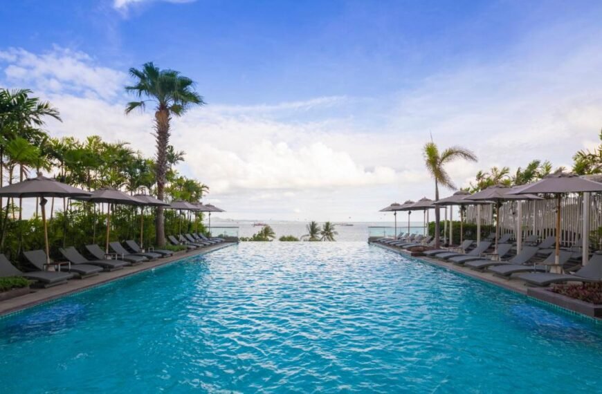 holiday inn pattaya, an ihg hotel, pattaya central – updated 2024 ...