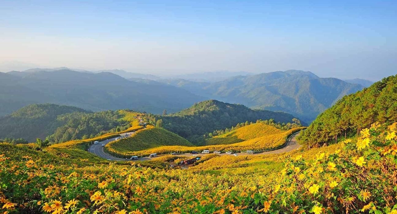 a motorbike adventure around the mae hong son loop