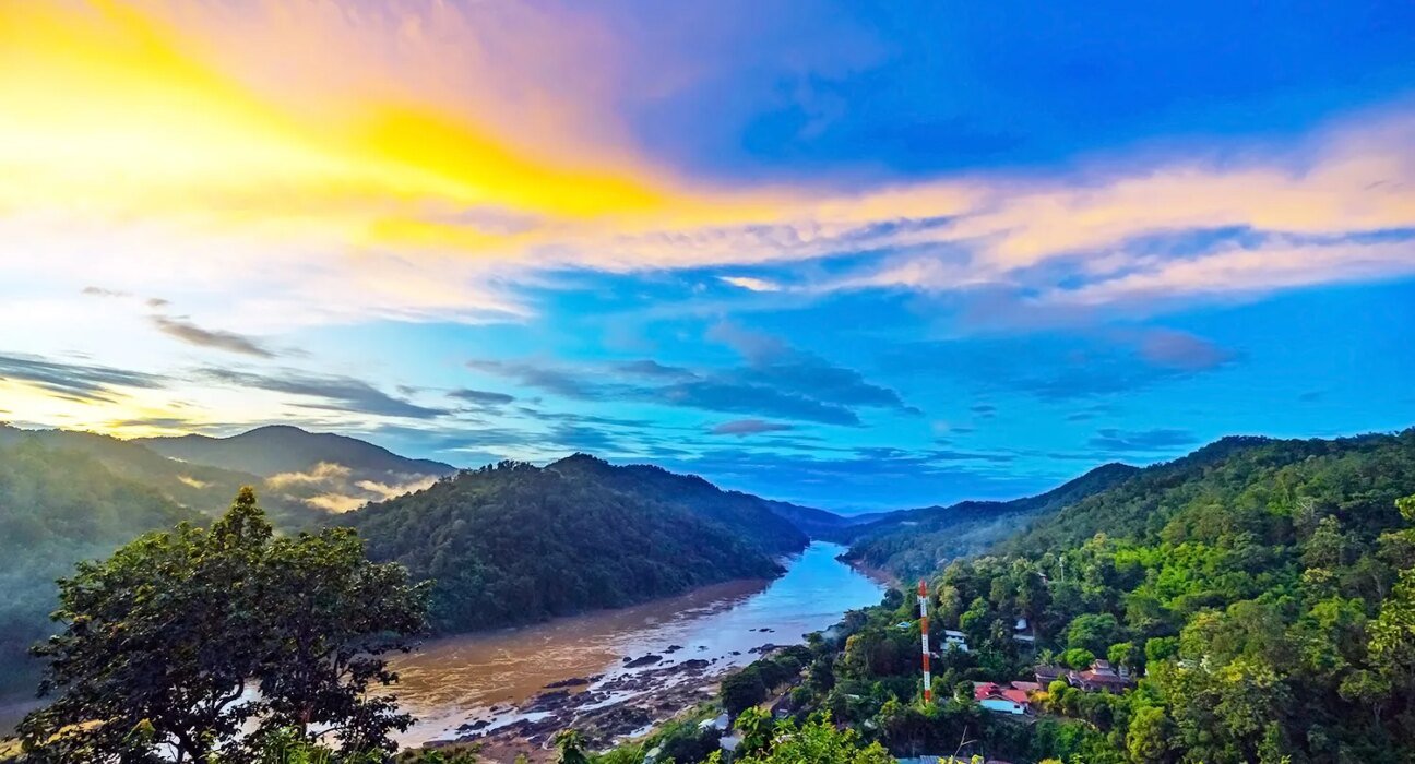 mae sariang attractions mae hong son, thailand