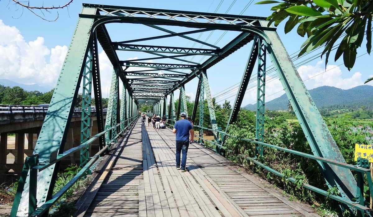 pai memorial bridge |