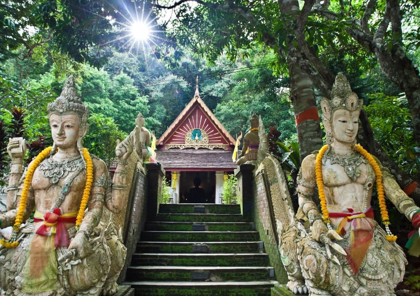 wat pha lat aleenta retreat chiang mai