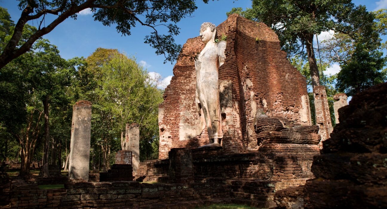 wat phra si iriyabot (wat phra yuen)