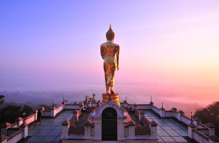file:wat phra that khao noi