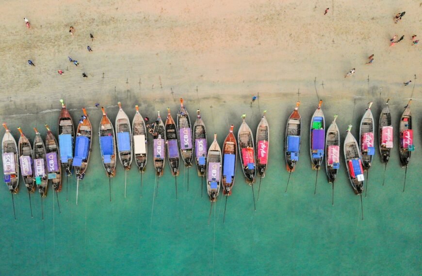aerial view of boats on sea during daytime