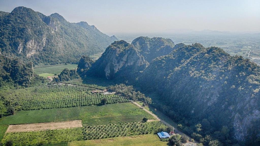 baan chai khao home stay, lan sak – updated 2024 prices
