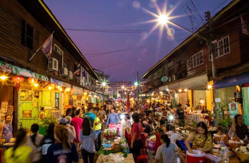 trok rong ya walking street