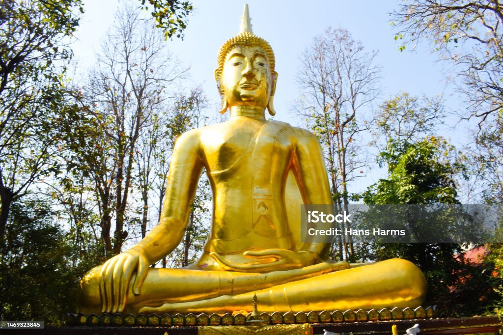wat analayo thipphayaram big buddha statue phayao thailand stock ...