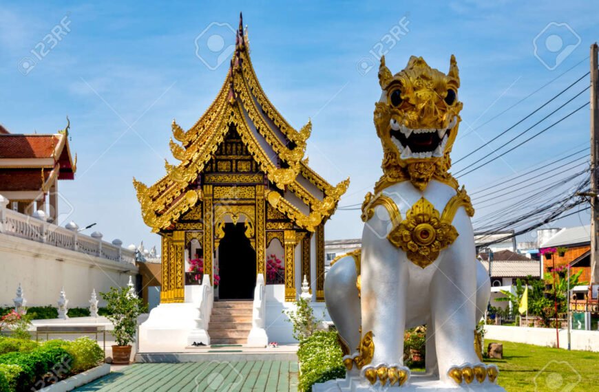 guardian lion in front of wat si umong kham, phayao, thailand ...